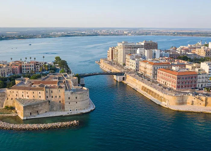 Mare Fuori טאראנטו